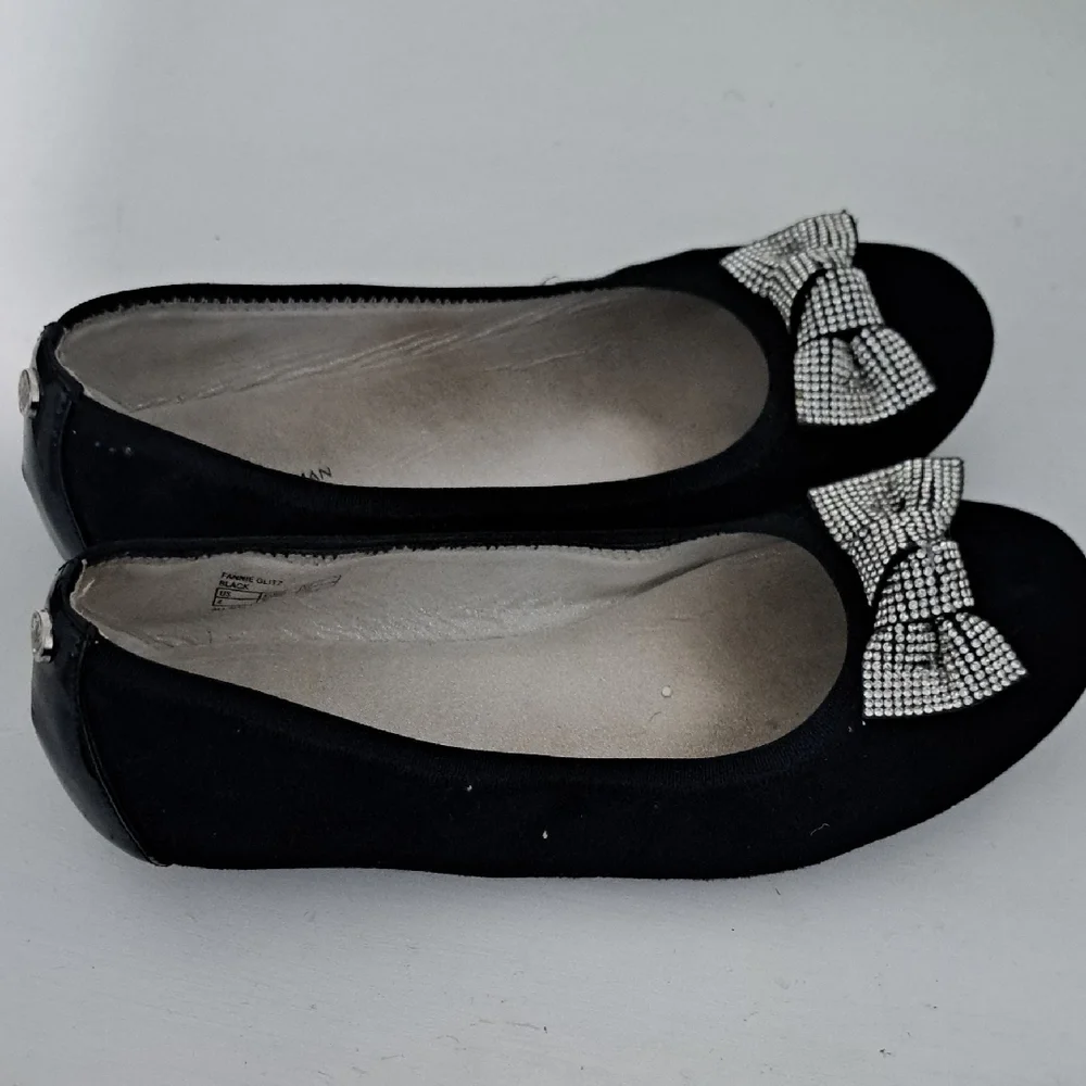Stuart Weitzman Fannie Glitz Black Bow Ballet Flat